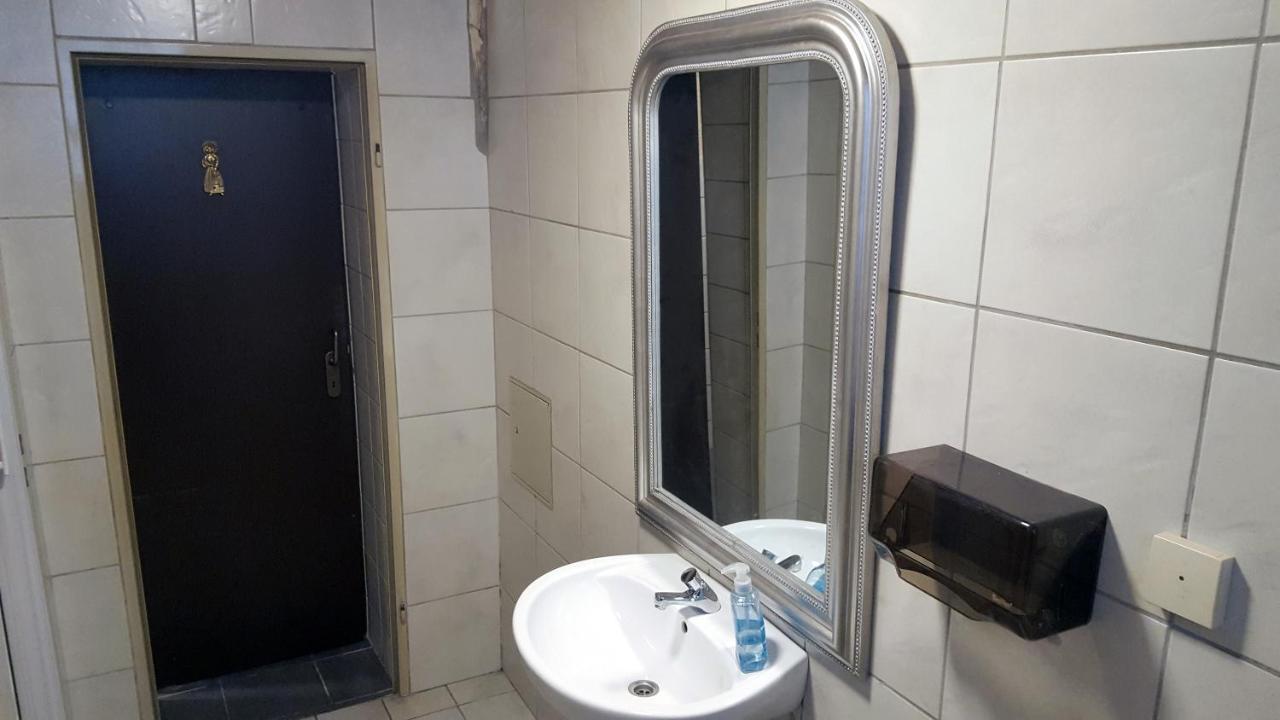 Gaestezimmer I Neo1 Staufenberg  エクステリア 写真